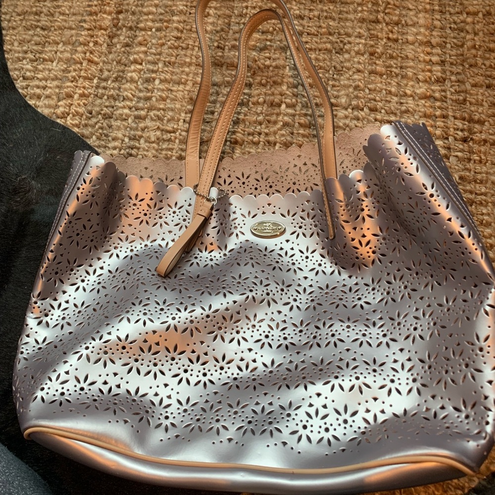 Coach tote